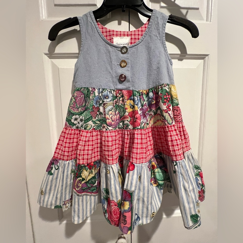 Patchwork Floral 🌼Sundress w Button Front / Full Tiered Skirt , Gingham